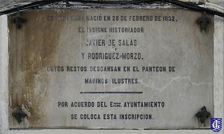 Lapida Javier de Salas 01.jpg